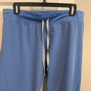 Figs Livingston basic scrub pants